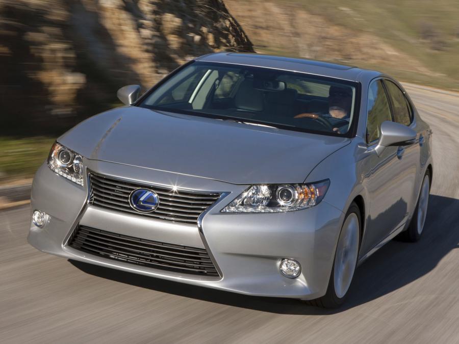  Lexus ES300h 2012 года  (фото 44 из 44)